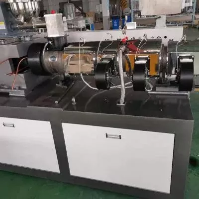 Una stupra Extruder
